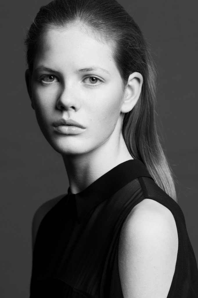 Renée - Elite Model Look